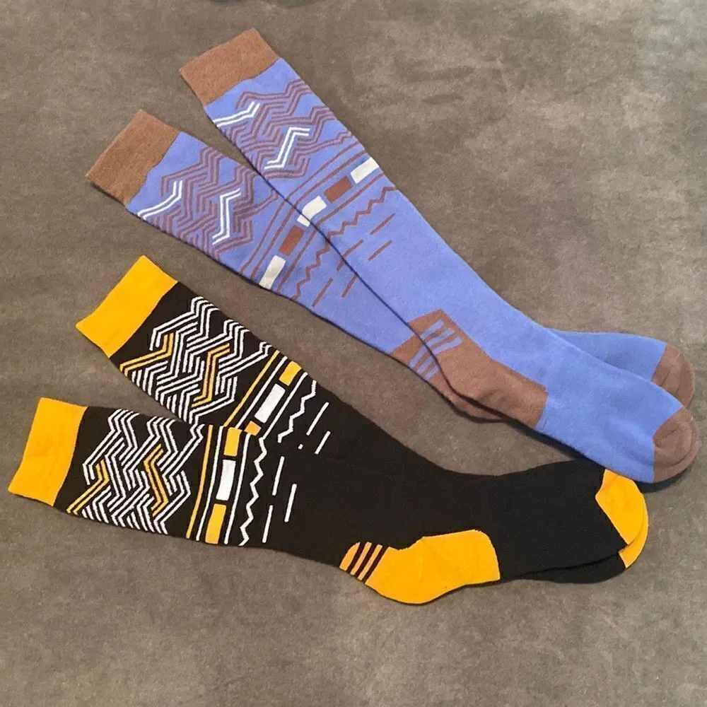 Ski Socks 2 Pairs Women’s or Men’s Size M NWT